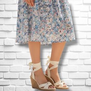 Vince Camuto Floriana Wedge Sandal Cream Size 8.5